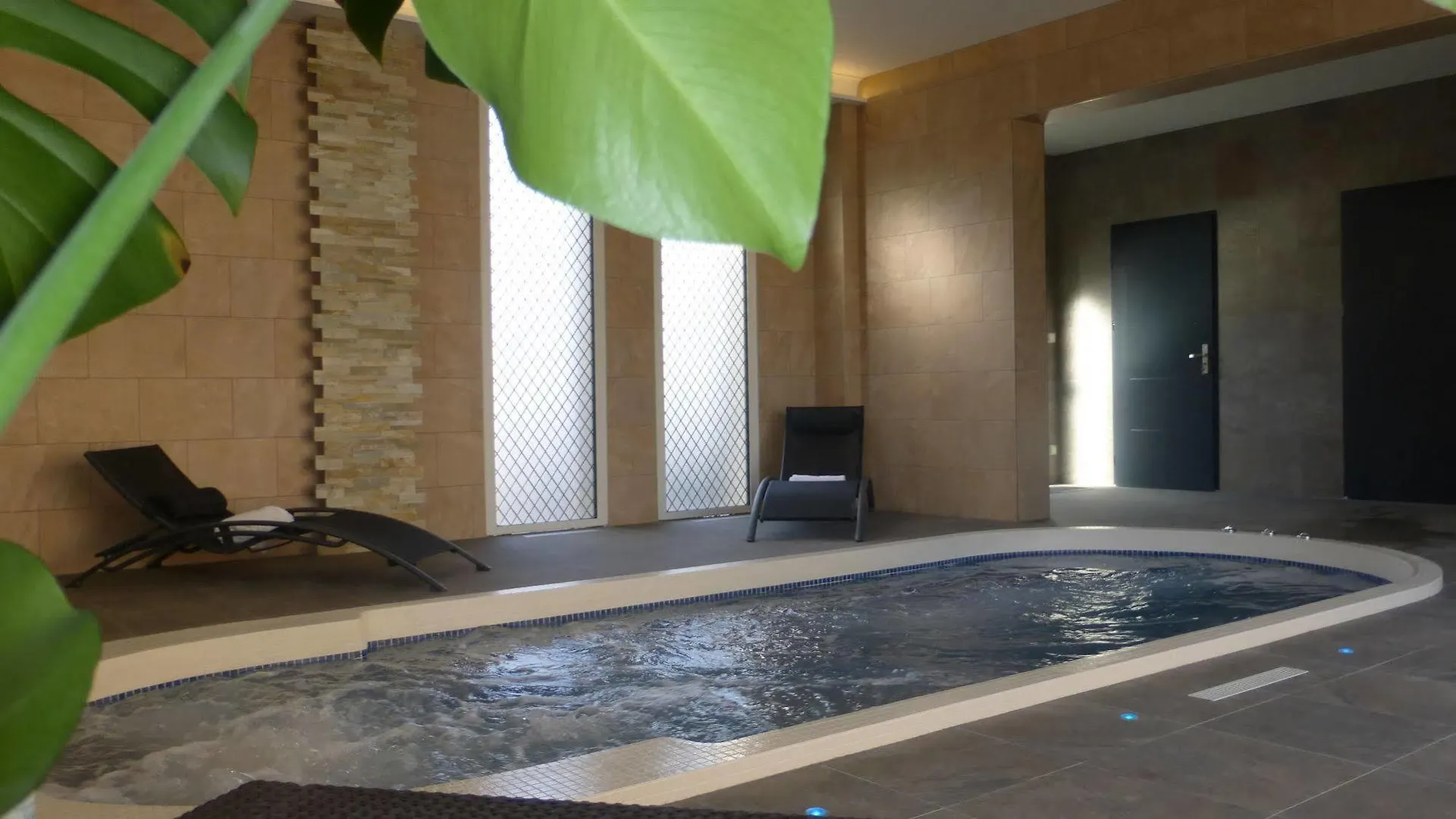 ***  Hotel Ariane & Spa Pontorson France